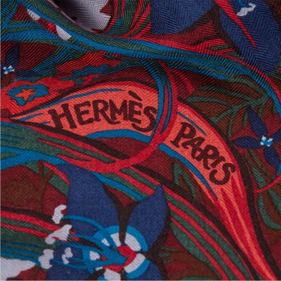 Hermes Silk & Cashmere “Tiger Tyger” Scarf - Picture 4 of 5